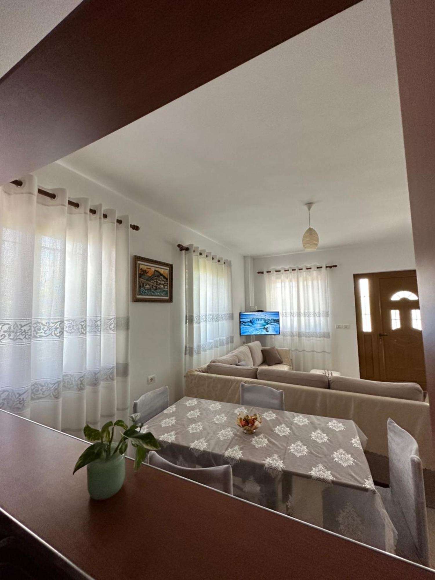 Guesthouse Xhuliano Ksamil Bagian luar foto