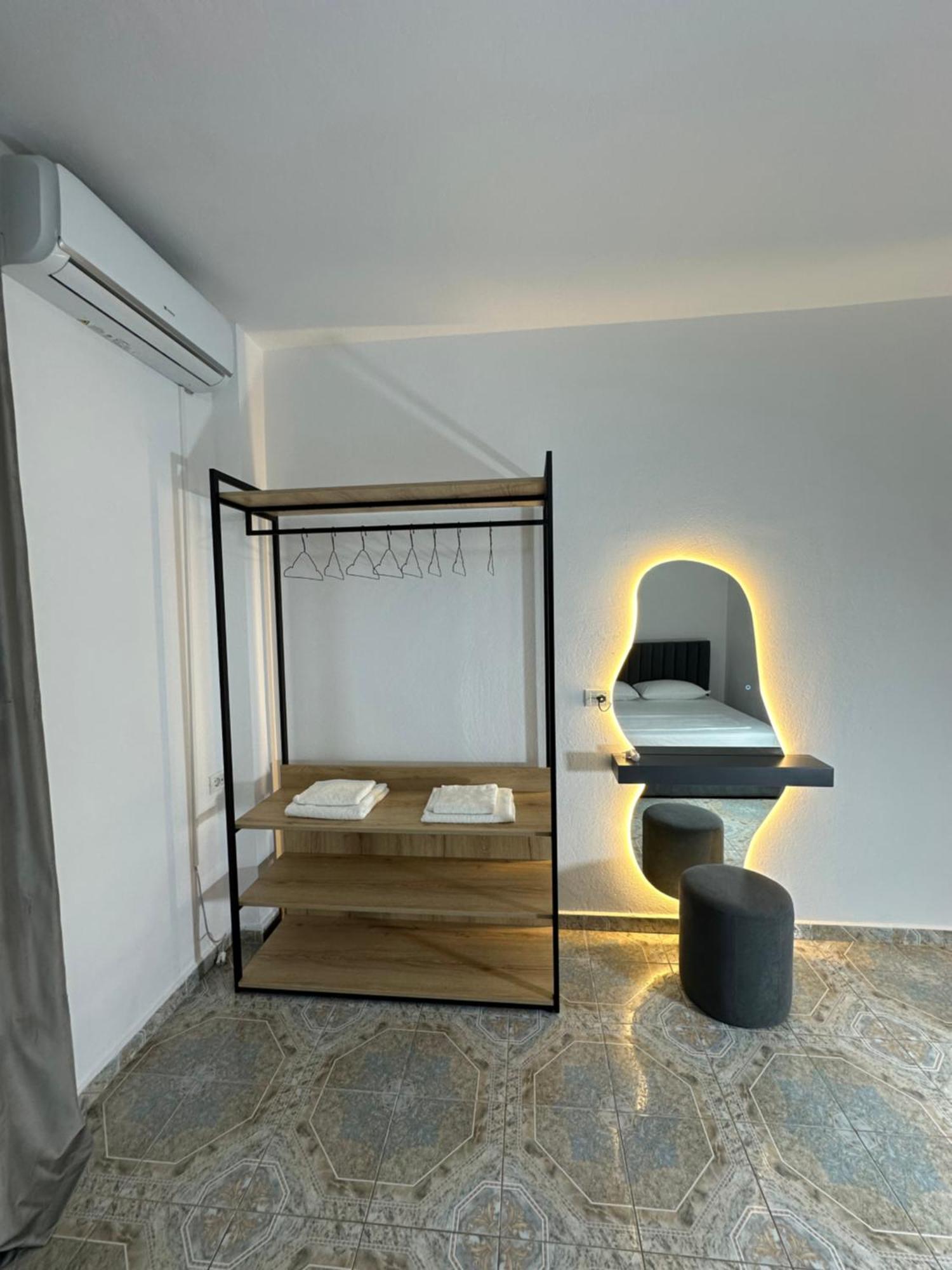 Guesthouse Xhuliano Ksamil Bagian luar foto